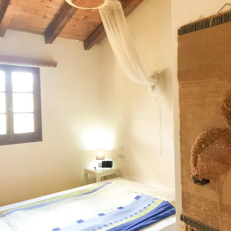 Close To Corfu Town & Beaches Lodge *