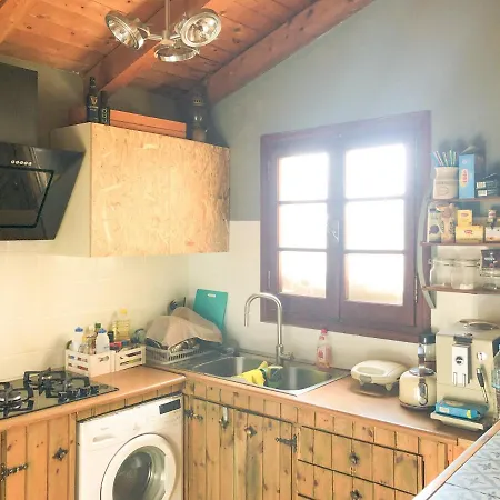 Close To Corfu Town & Beaches Lodge *